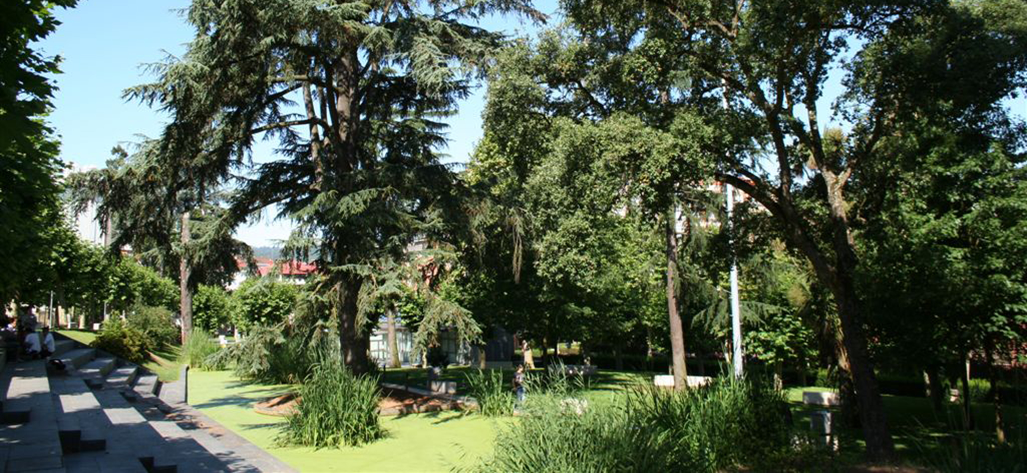 campus OU (estanque)